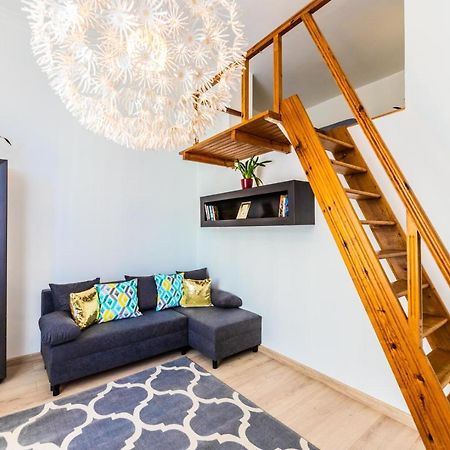 Apartament Z Antresola Przy Rynku Apartment วรอตซวาฟ ภายนอก รูปภาพ